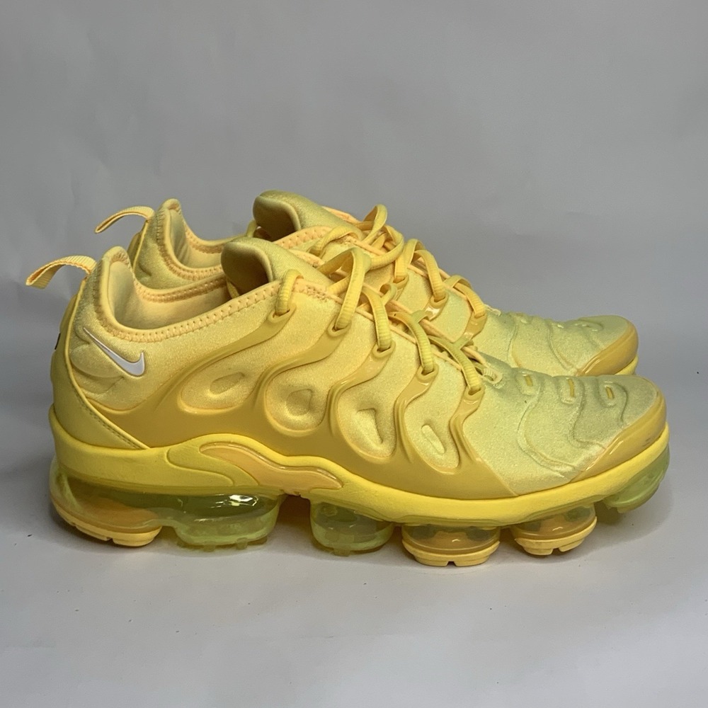 Nike Air VaporMax Plus Yellow Yolk Women's Size 9.5